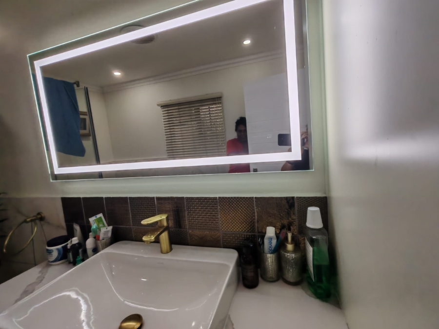 4 Bedroom Property for Sale in Vaalpark Free State